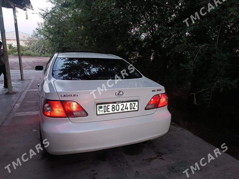 Lexus ES 300 2002 - 130 000 TMT - Болдумсаз - img 5