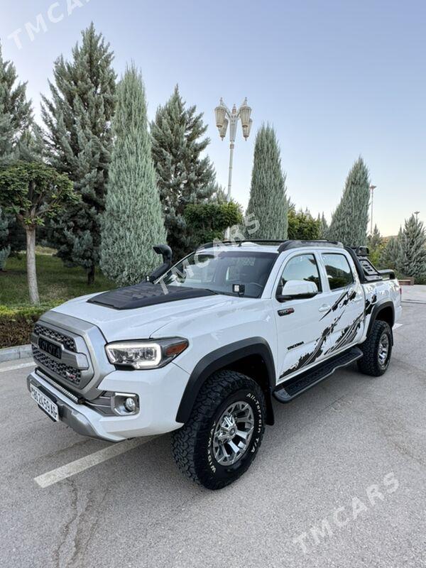 Toyota Tacoma 2017 - 450 000 TMT - Aşgabat - img 4