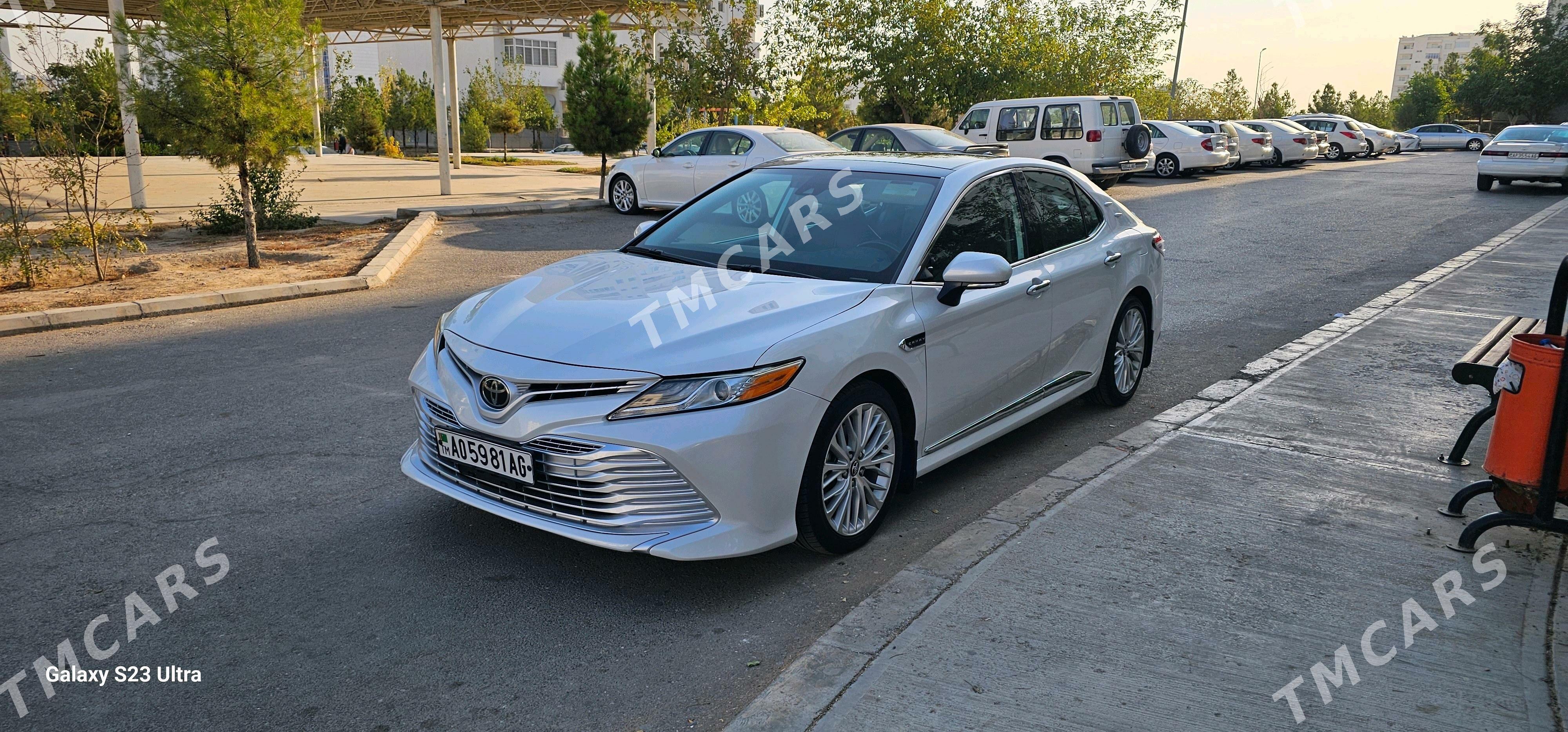 Toyota Camry 2019 - 380 000 TMT - 11 мкр - img 9