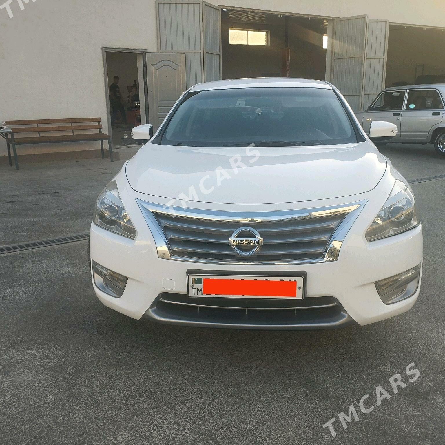 Nissan Altima 2013 - 148 000 TMT - Garadamak Şor - img 2