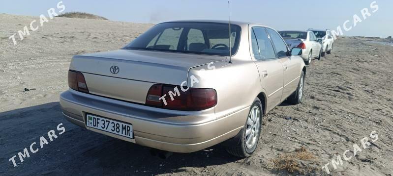 Toyota Camry 1996 - 75 000 TMT - Мары - img 2