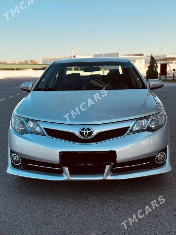 Toyota Camry 2012 - 170 000 TMT - Дашогуз - img 2