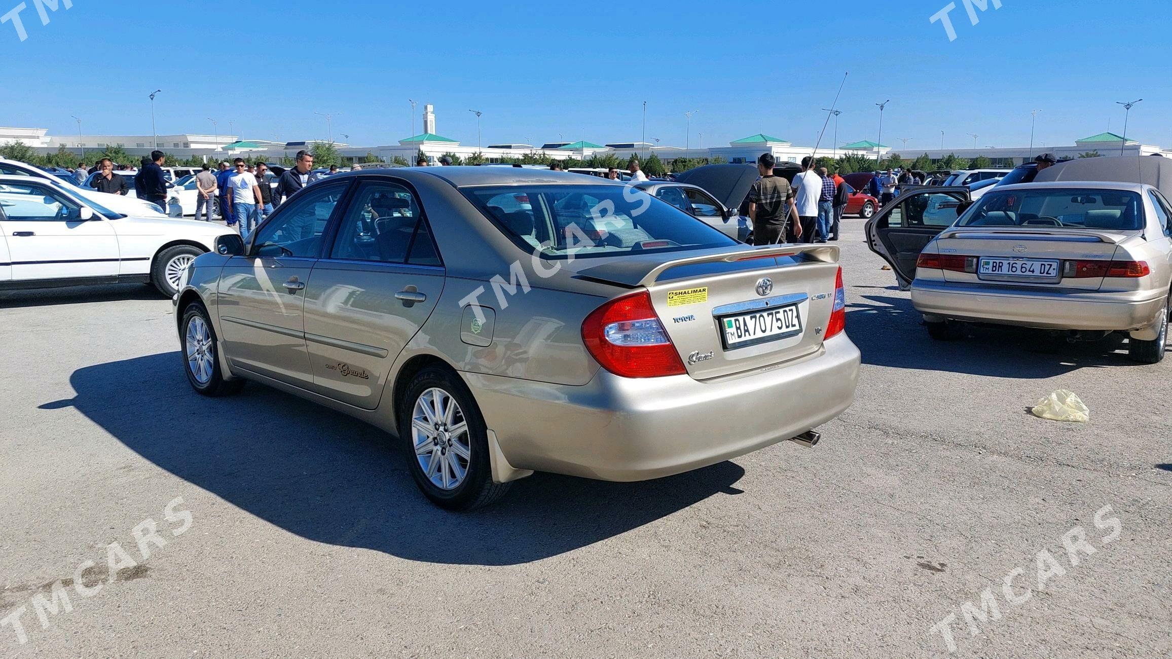 Toyota Camry 2002 - 155 000 TMT - Гурбансолтан Едже - img 3