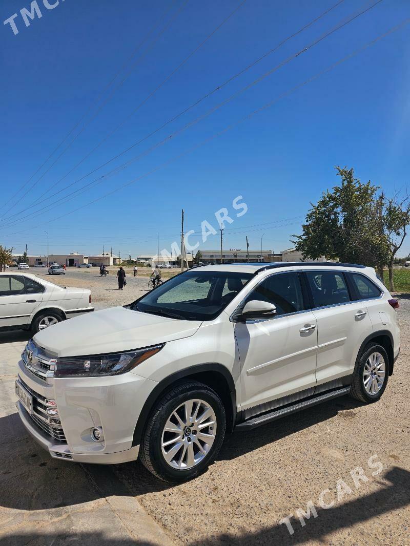 Toyota Highlander 2019 - 461 000 TMT - Мары - img 7