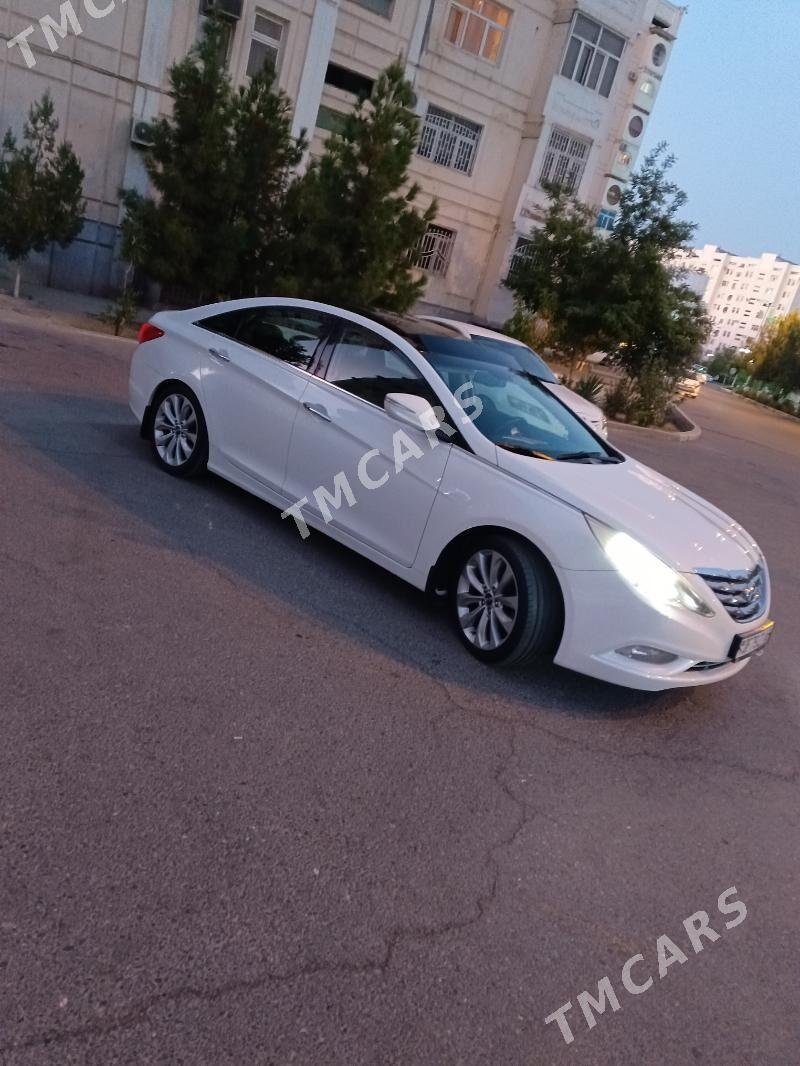 Hyundai Sonata 2011 - 165 000 TMT - Мир 2 - img 2