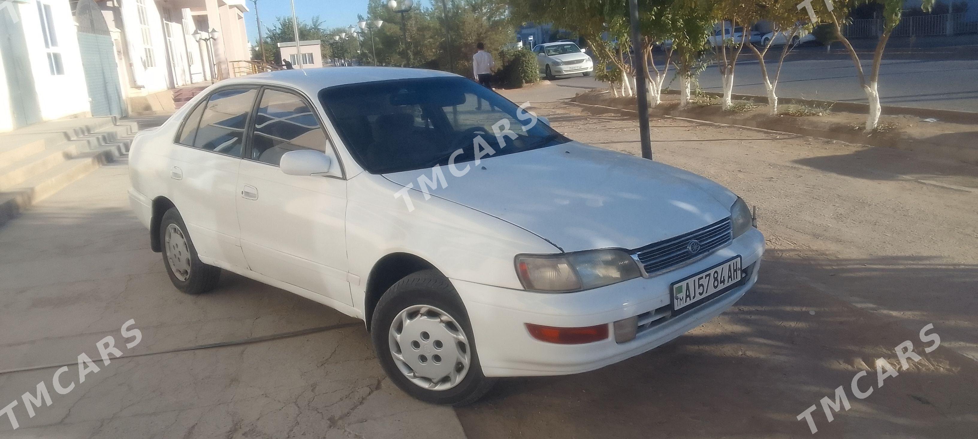 Toyota Carina 1993 - 40 000 TMT - Теджен - img 3