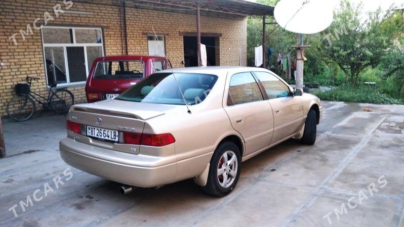 Toyota Camry 2000 - 105 000 TMT - Saýat - img 6