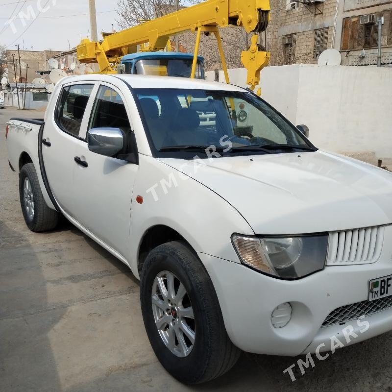 Mitsubishi L200 2008 - 130 000 TMT - Туркменбаши - img 2