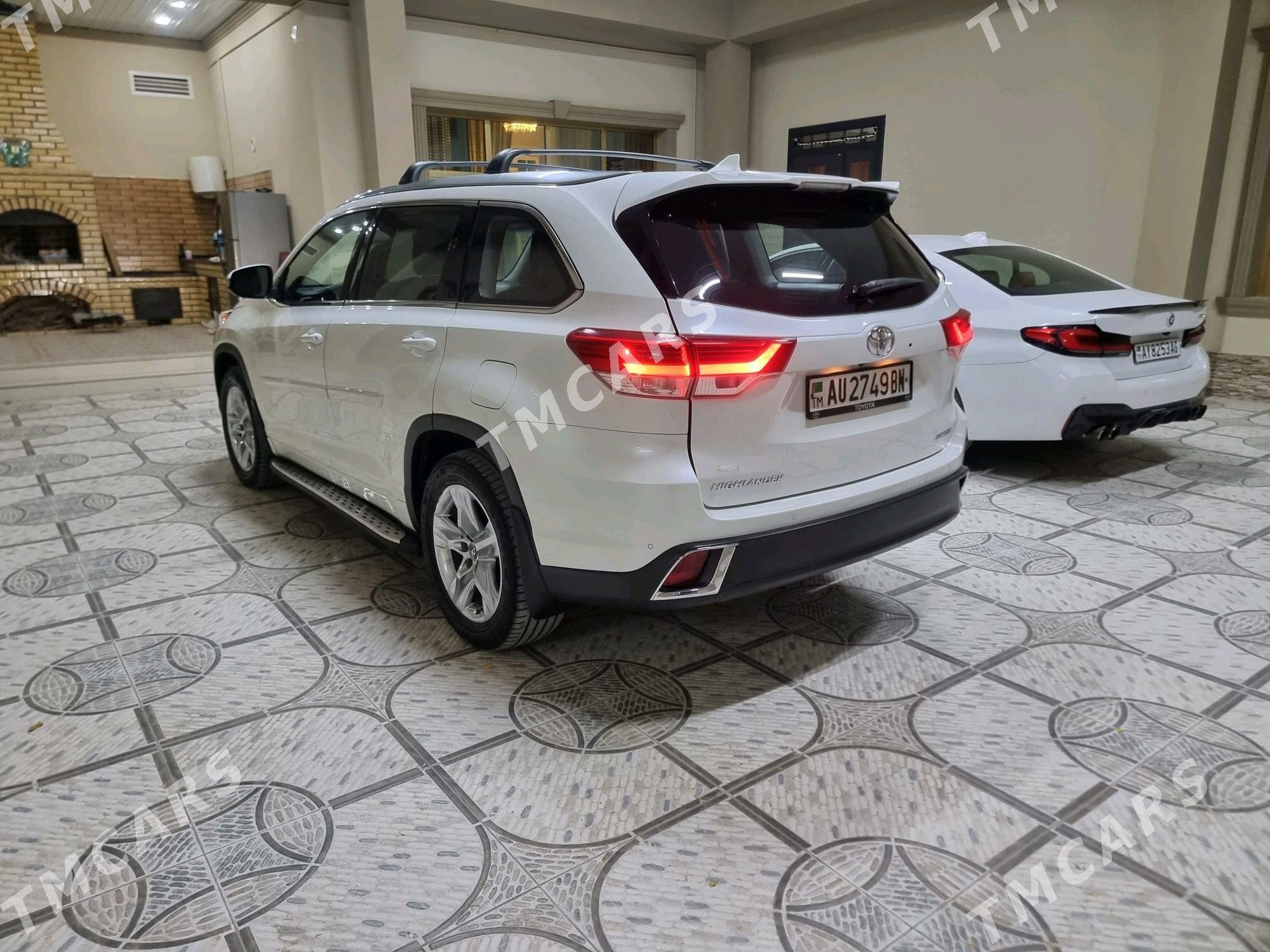 Toyota Highlander 2017 - 440 000 TMT - Balkanabat - img 4