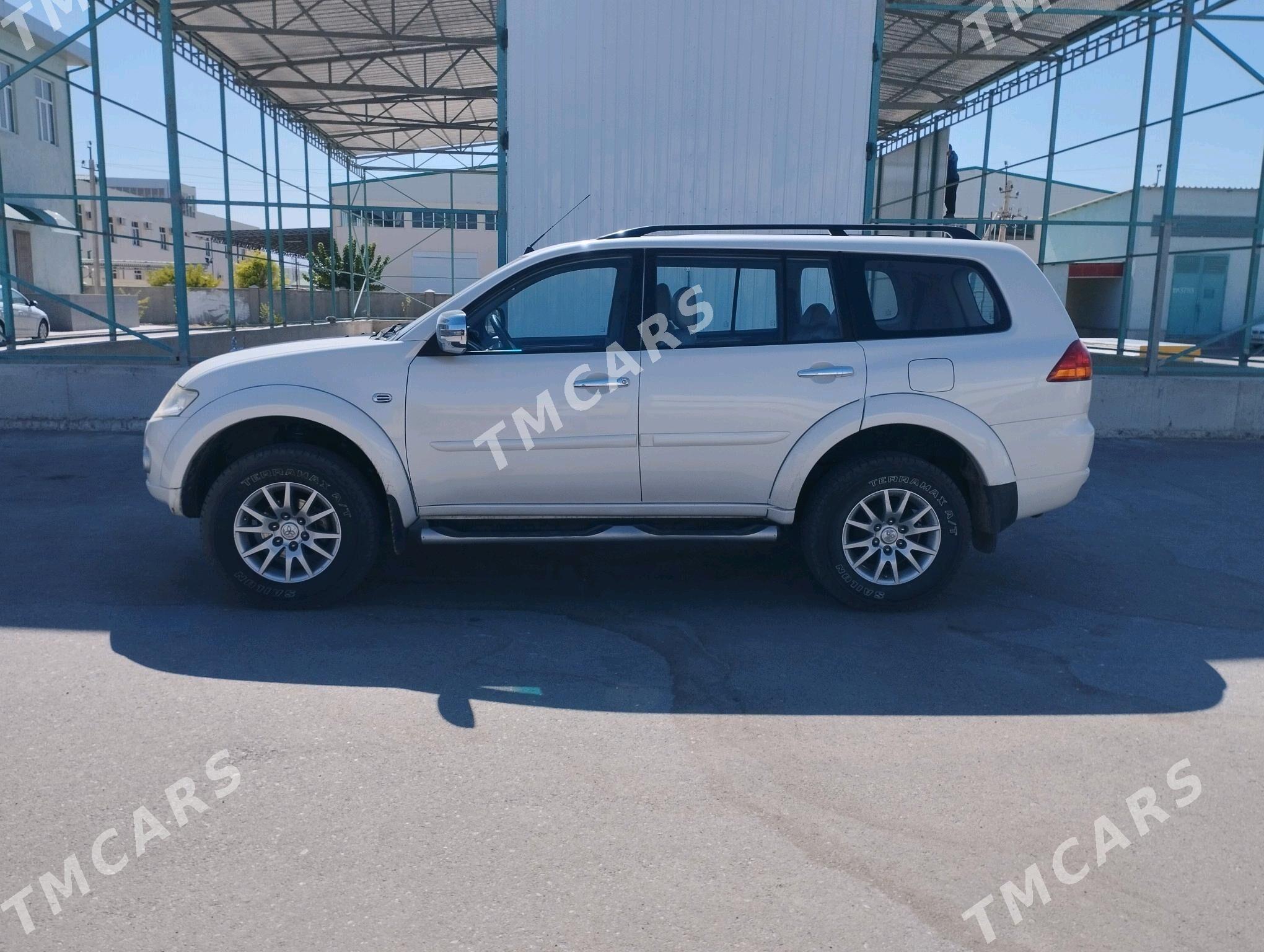 Mitsubishi Pajero 2012 - 240 000 TMT - Ашхабад - img 4