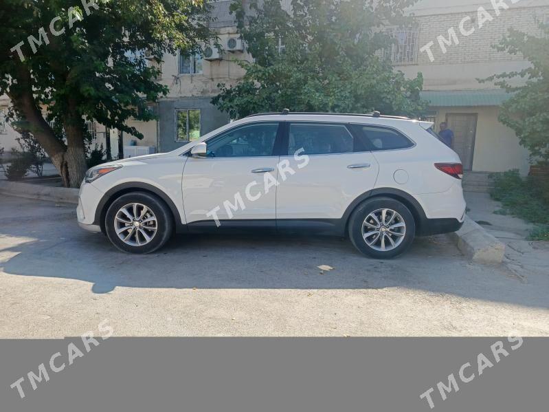 Hyundai Santa Fe 2018 - 315 000 TMT - 1 мкр - img 3