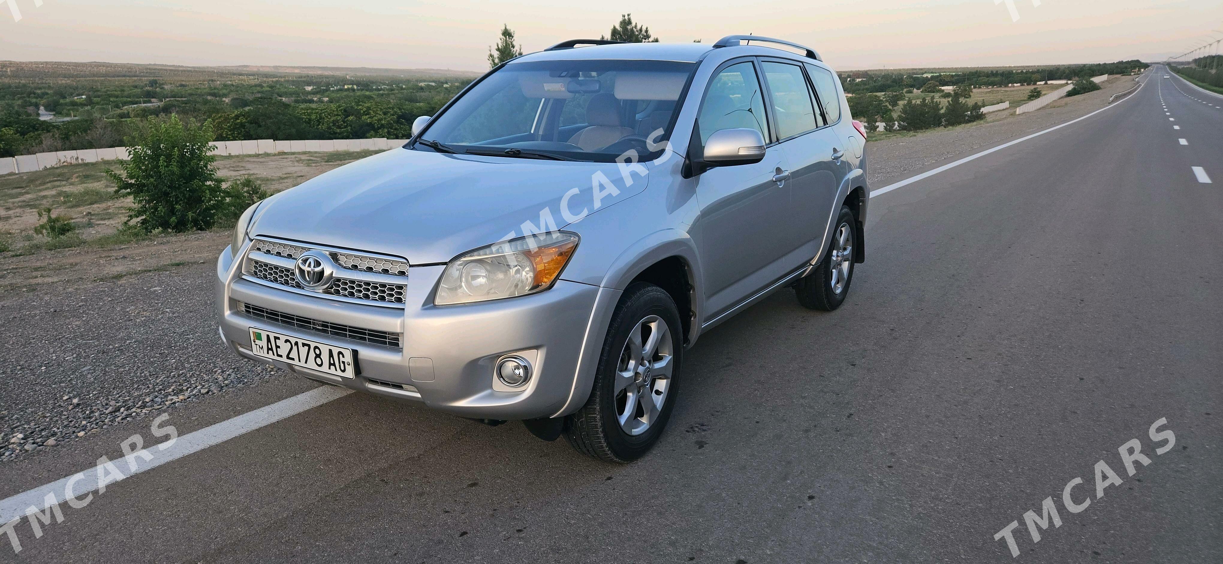 Toyota RAV4 2010 - 165 000 TMT - Aşgabat - img 3