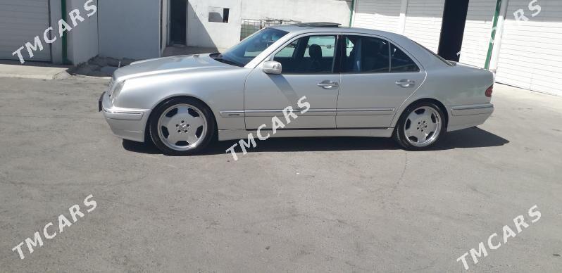 Mercedes-Benz E320 2000 - 140 000 TMT - Анев - img 7