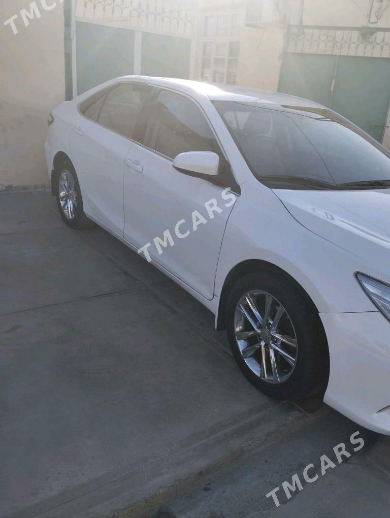 Toyota Camry 2017 - 205 000 TMT - Aşgabat - img 3