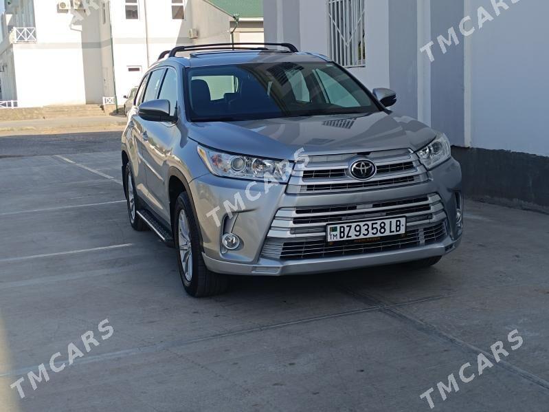 Toyota Highlander 2019 - 480 000 TMT - Türkmenabat - img 4