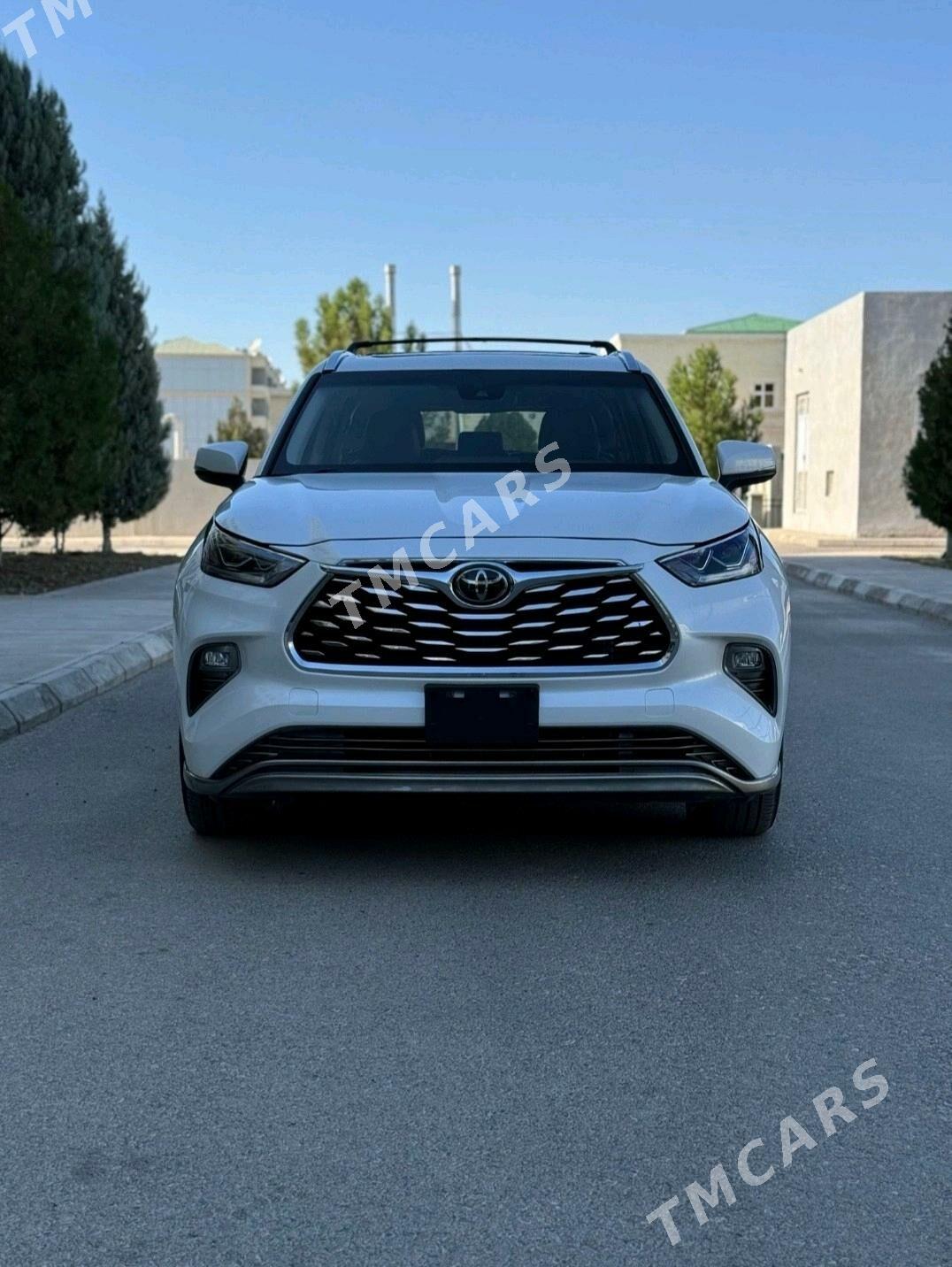 Toyota Highlander 2021 - 600 000 TMT - Мары - img 3