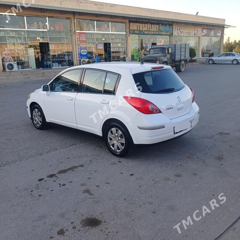 Nissan Versa 2010 - 99 000 TMT - Ашхабад - img 7