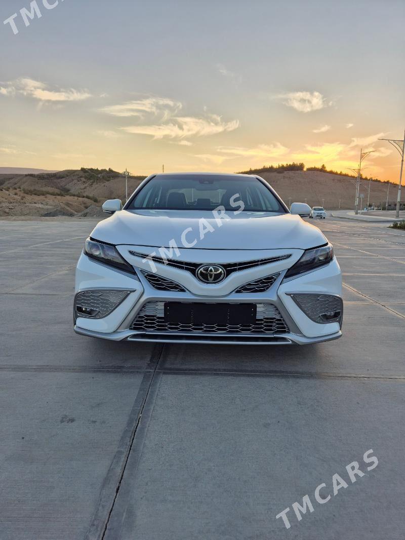 Toyota Camry 2021 - 325 000 TMT - Ашхабад - img 3