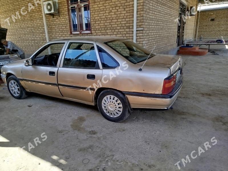 Opel Vectra 1990 - 13 000 TMT - Mary - img 3