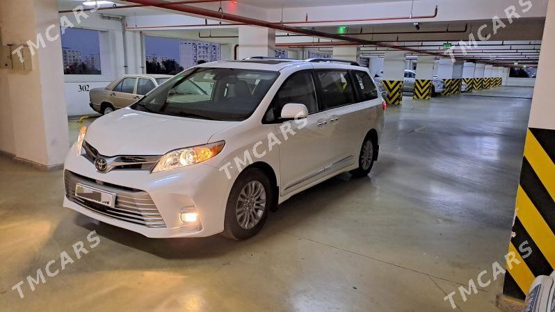 Toyota Sienna 2020 - 540 000 TMT - Аркадаг - img 2