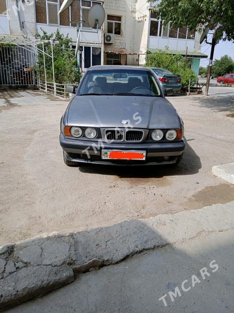 BMW 525 1992 - 38 000 TMT - Балканабат - img 4