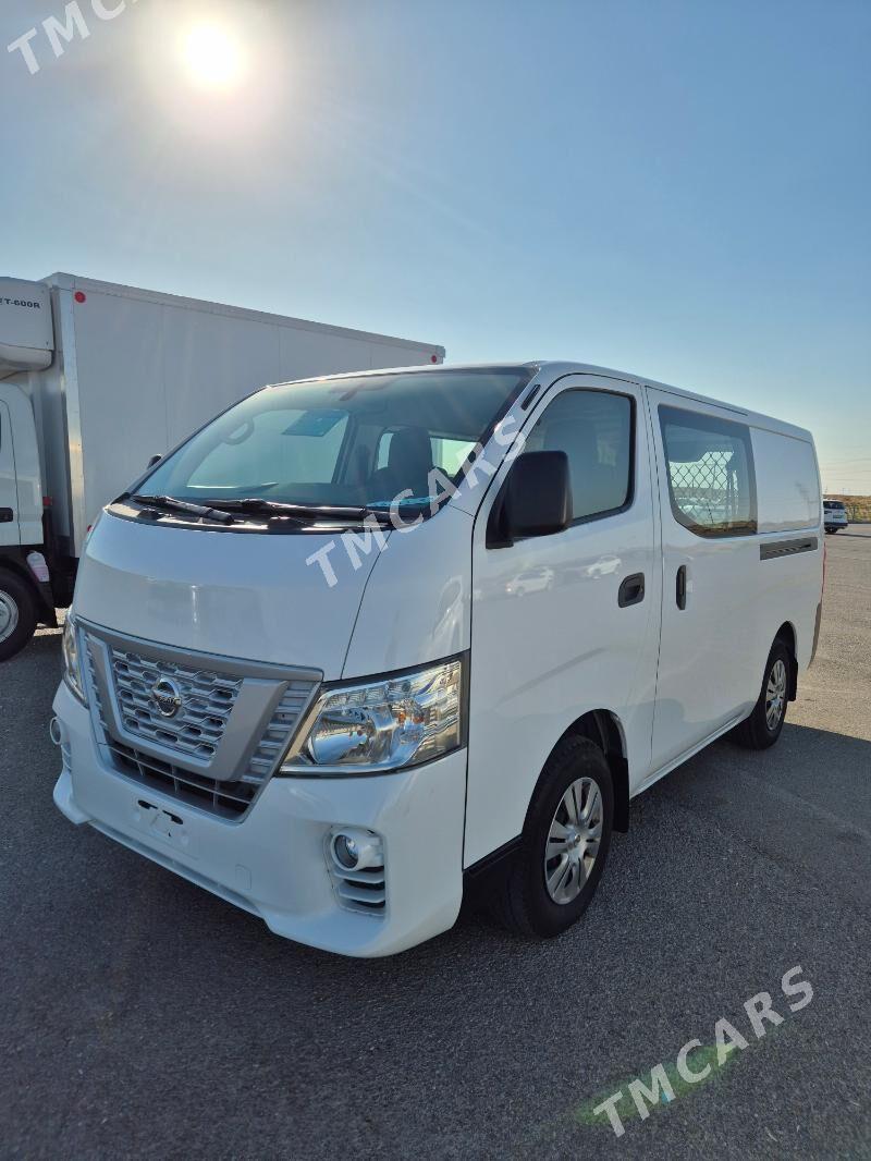 Nissan Urvan 2020 - 295 000 TMT - Ашхабад - img 2