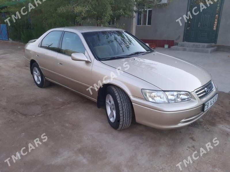 Toyota Camry 2001 - 120 000 TMT - Köneürgenç - img 3