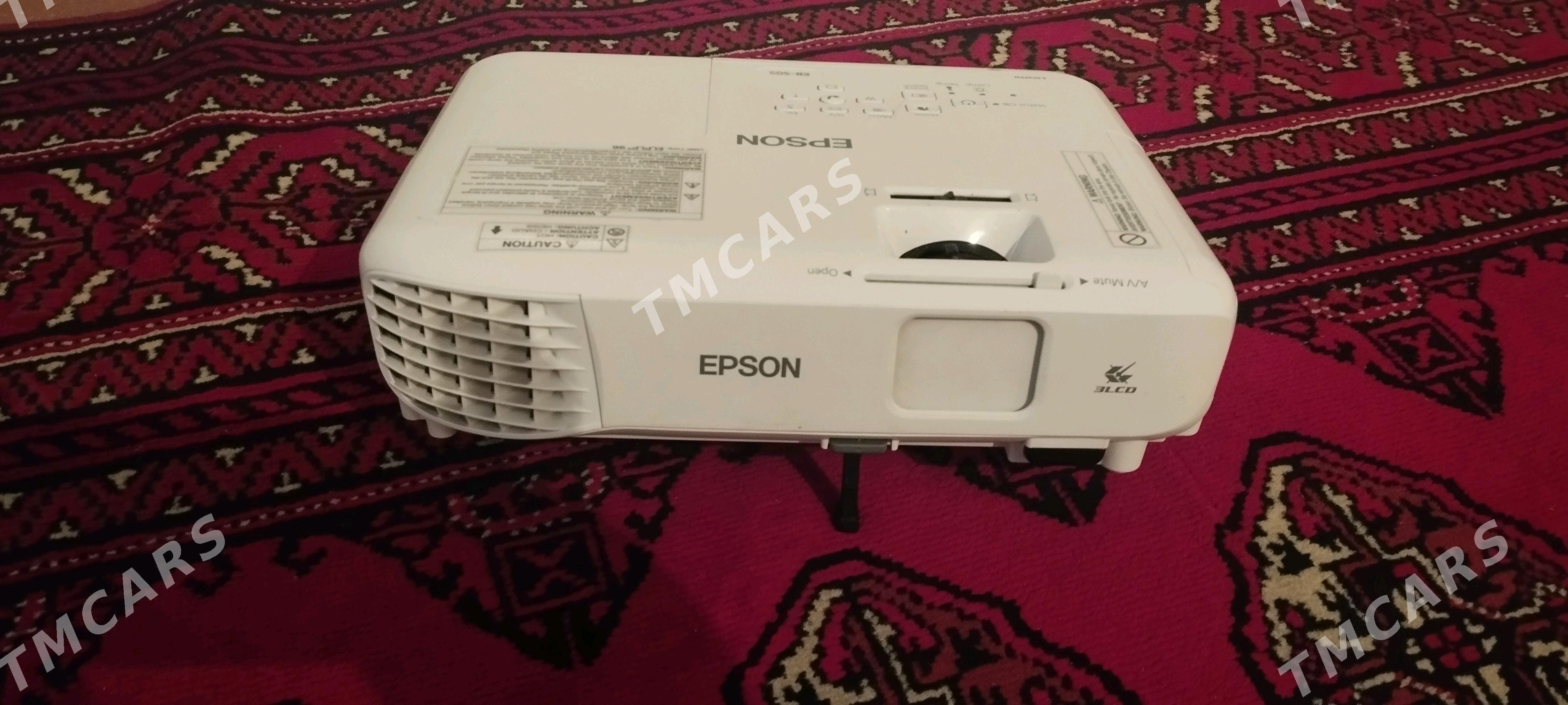 epson proyektr EB-S05 - Aşgabat - img 2