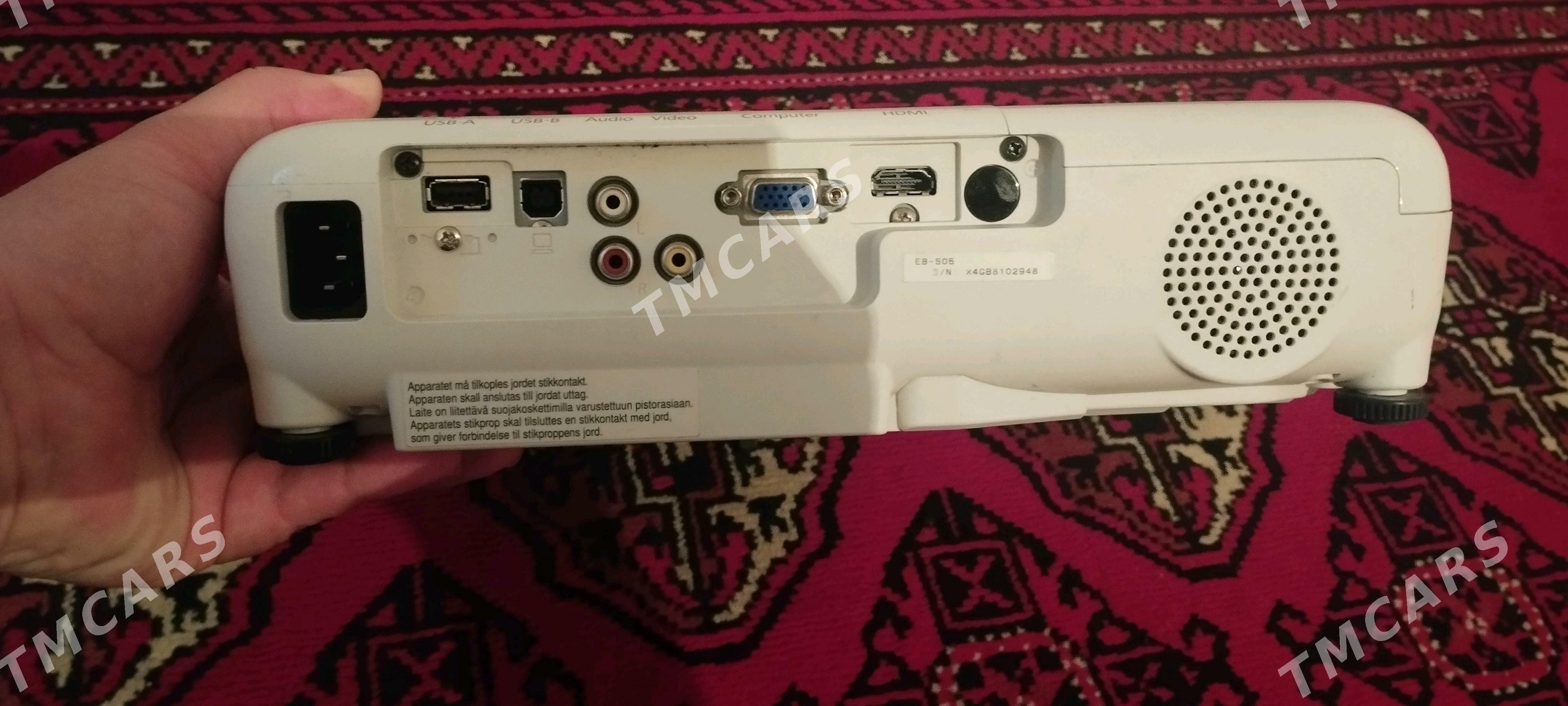 epson proyektr EB-S05 - Aşgabat - img 3