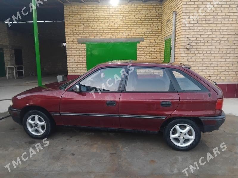 Opel Astra 1992 - 27 000 TMT - Гызыларбат - img 4