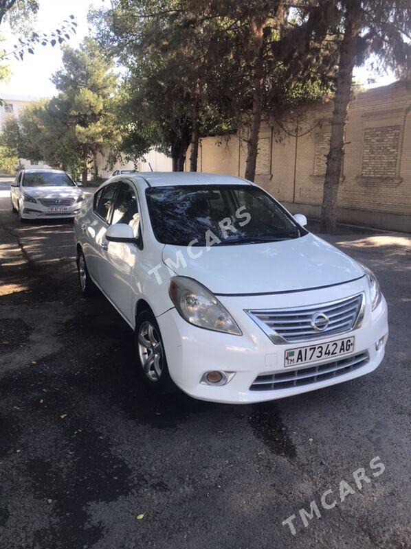 Nissan Versa 2012 - 97 000 TMT - Aşgabat - img 2