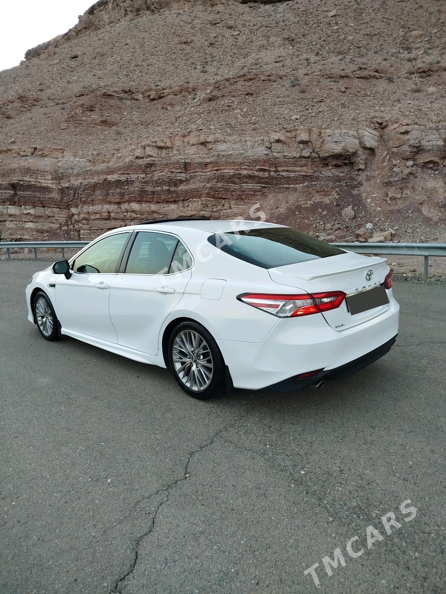 Toyota Camry 2018 - 320 000 TMT - Türkmenbaşy - img 2