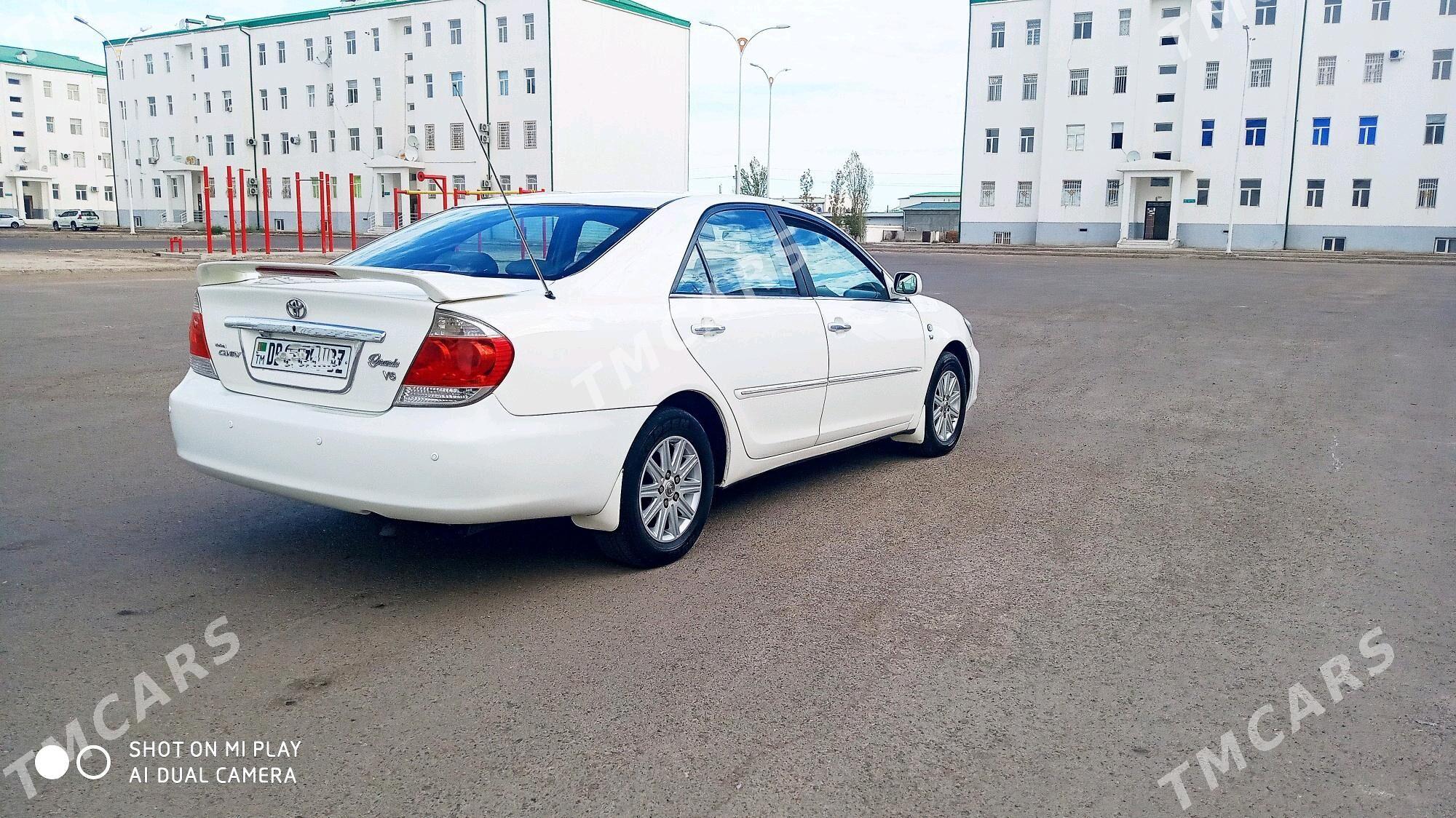 Toyota Camry 2004 - 127 990 TMT - Дашогуз - img 9