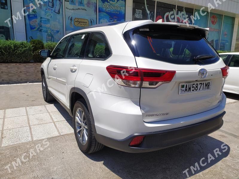 Toyota Highlander 2019 - 432 000 TMT - Мургап - img 6