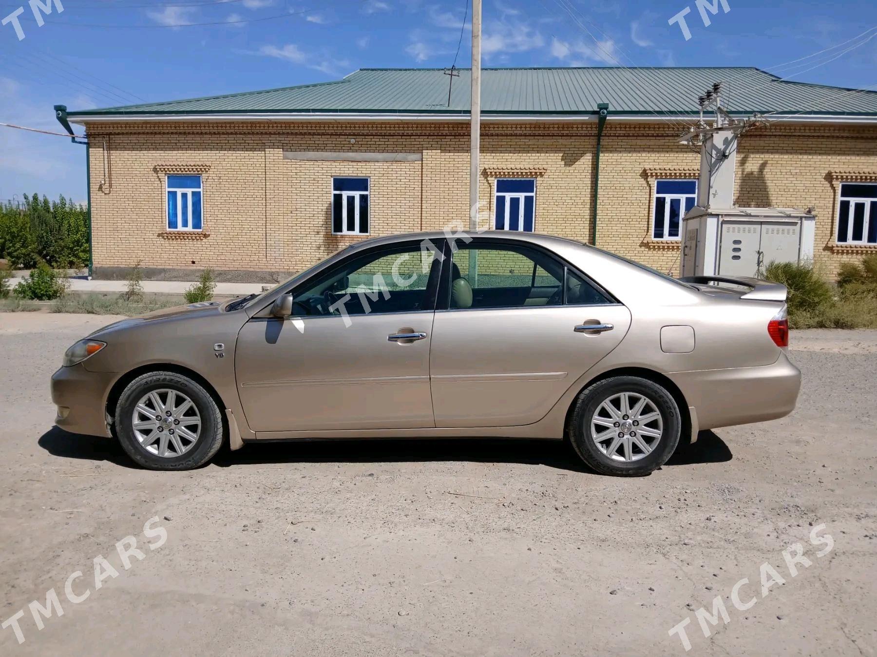 Toyota Camry 2003 - 160 000 TMT - Dänew - img 3