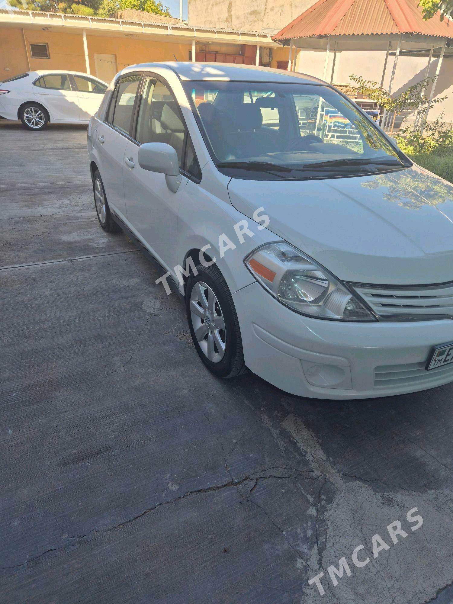 Nissan Versa 2010 - 129 000 TMT - Ашхабад - img 4