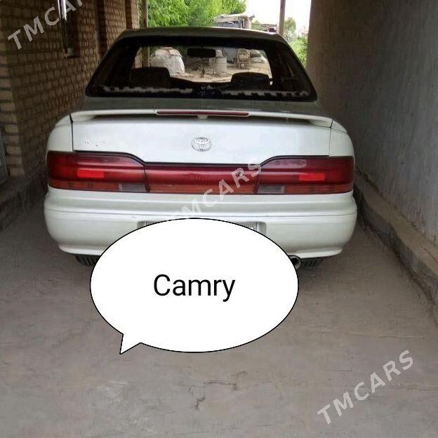 Toyota Camry 1991 - 36 000 TMT - Мары - img 9