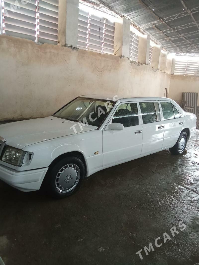 Mercedes-Benz W123 1991 - 20 000 TMT - Магданлы - img 3