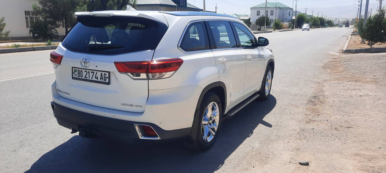 Toyota Highlander 2017 - 515 000 TMT - Aşgabat - img 2