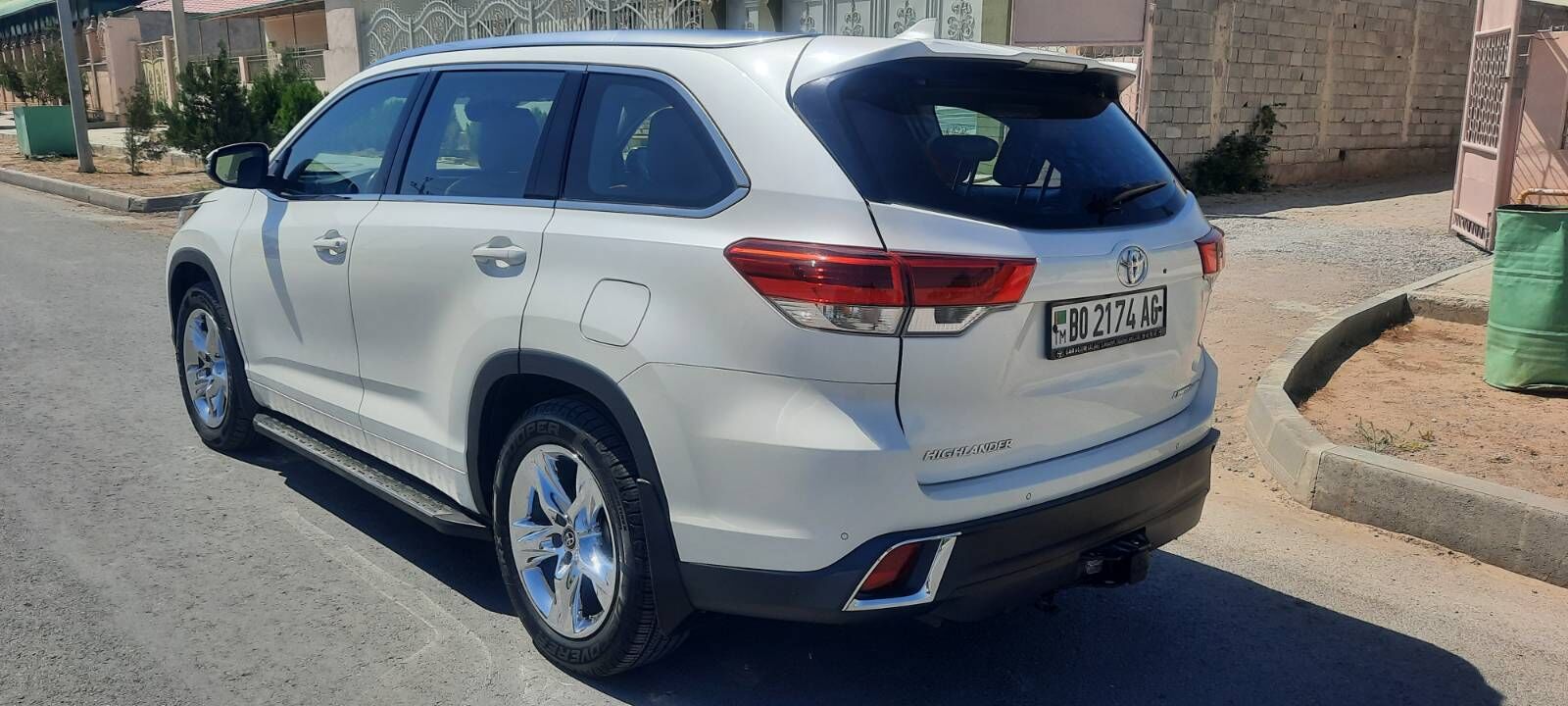 Toyota Highlander 2017 - 515 000 TMT - Aşgabat - img 3