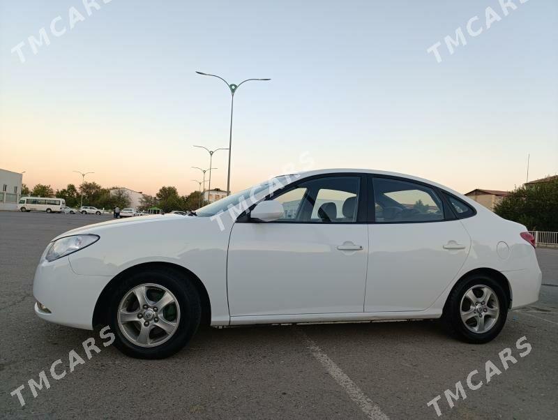 Hyundai Elantra 2010 - 111 000 TMT - 2 мкр - img 3