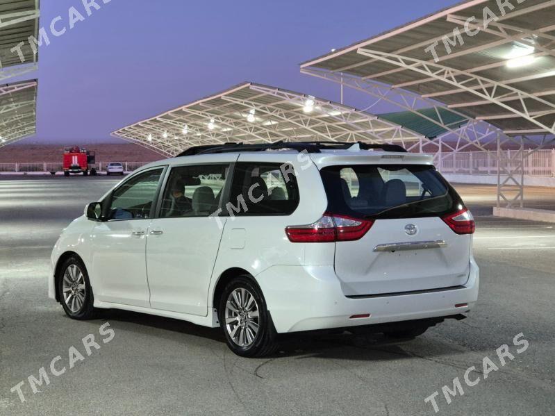 Toyota Sienna 2018 - 455 000 TMT - Aşgabat - img 7