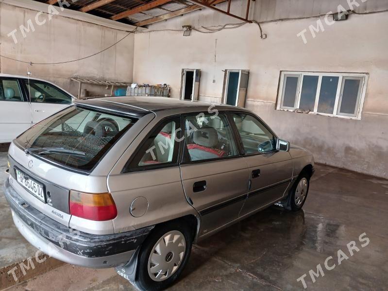 Opel Astra 1992 - 25 000 TMT - Gurbansoltan Eje - img 10