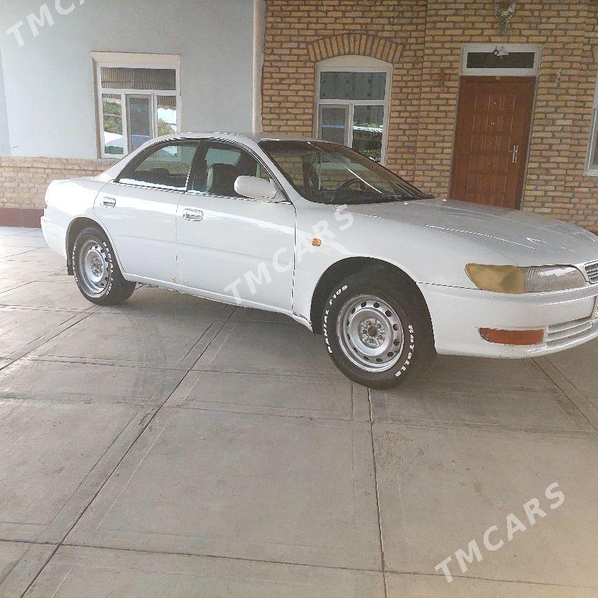 Toyota Carina 1998 - 35 000 TMT - Мары - img 2