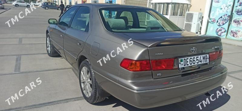 Toyota Camry 1998 - 105 000 TMT - Baýramaly - img 3