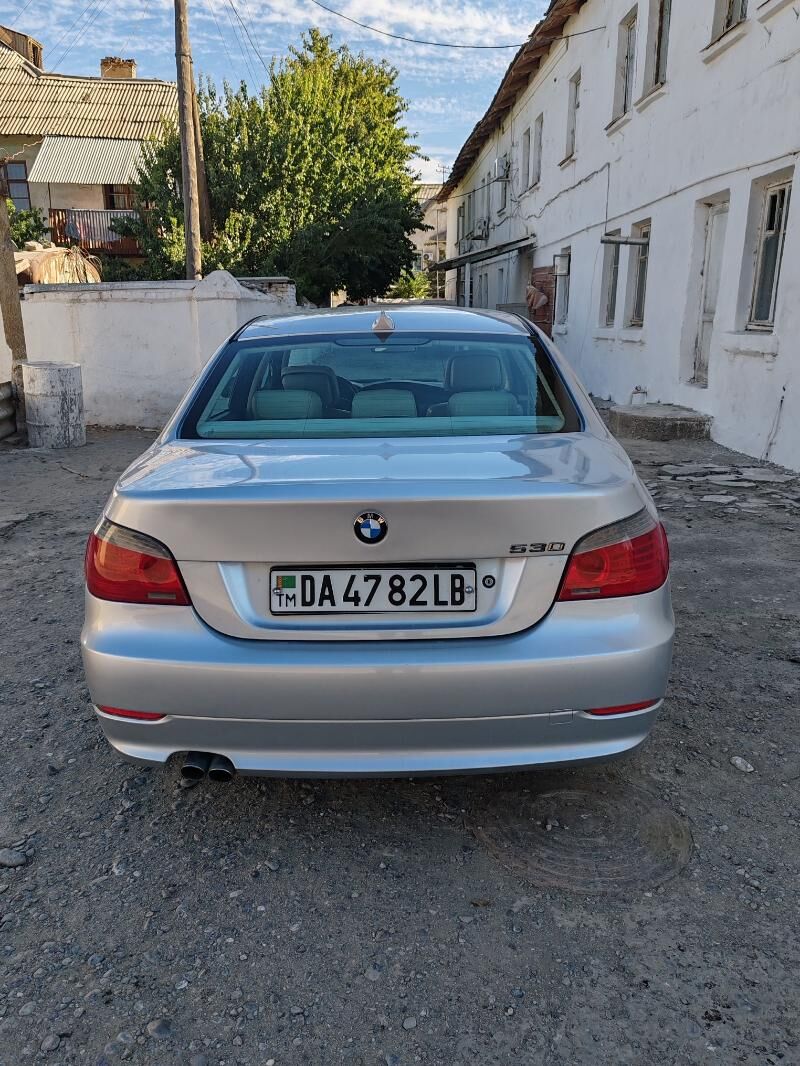 BMW E60 2007 - 135 000 TMT - Саят - img 2