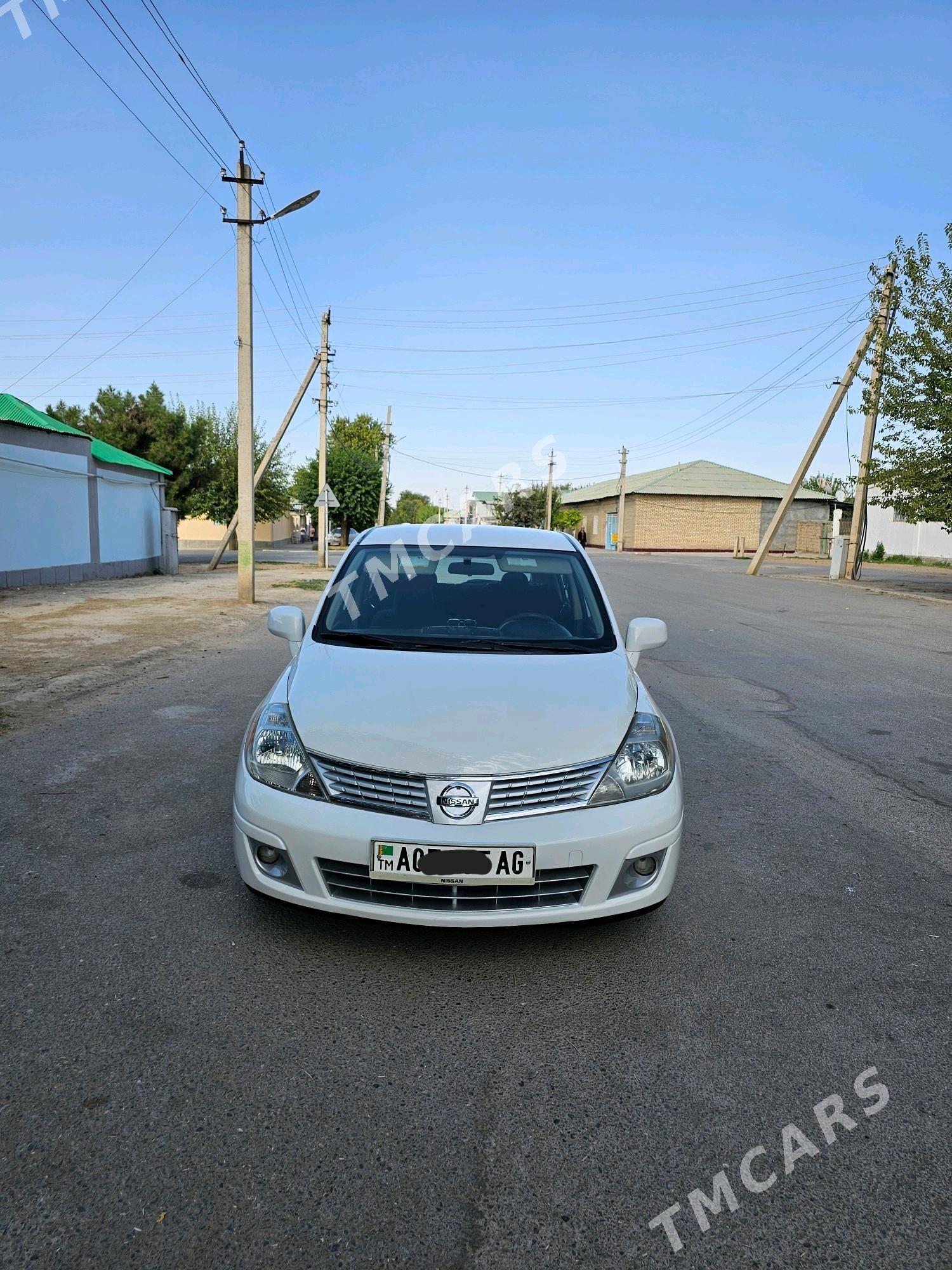 Nissan Versa 2010 - 104 000 TMT - Ашхабад - img 3