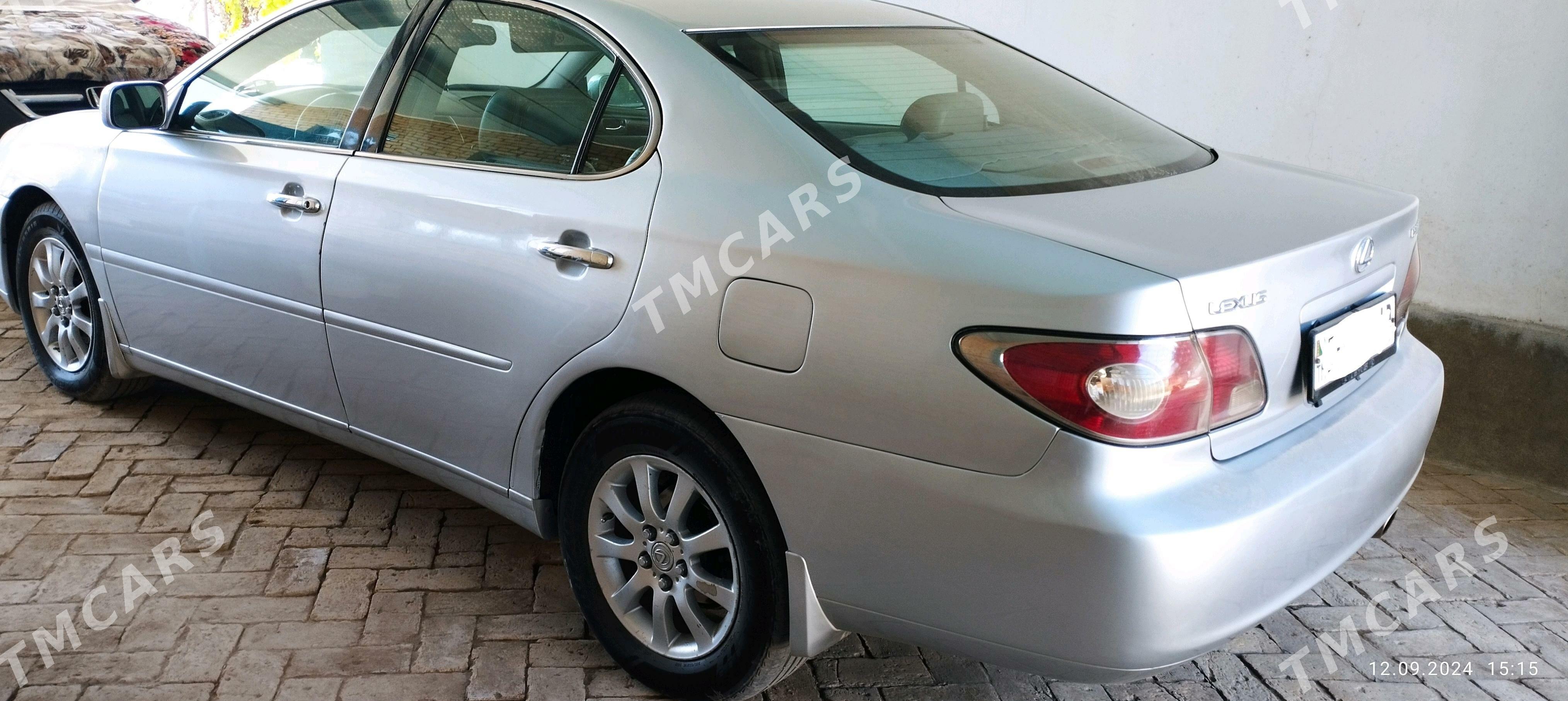 Lexus ES 300 2002 - 135 000 TMT - Kerki - img 4