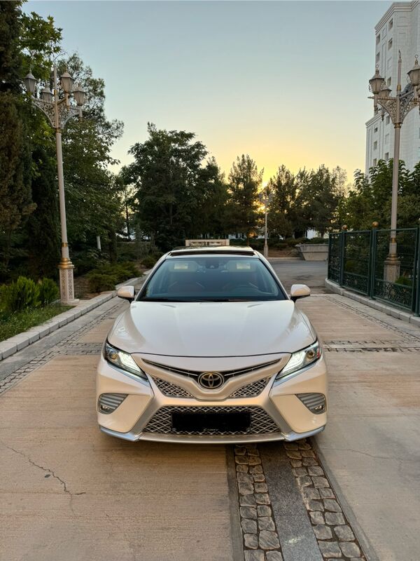 Toyota Camry 2020 - 360 000 TMT - Aşgabat - img 3