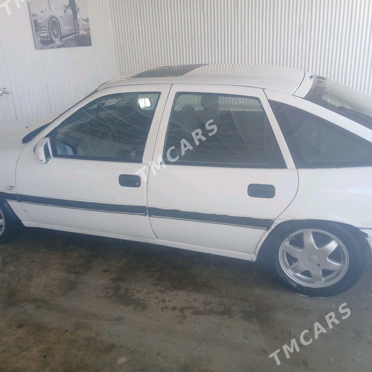 Opel Vectra 1994 - 33 000 TMT - Ak bugdaý etraby - img 2